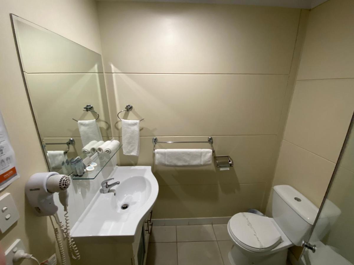 Balranald Club Motel エクステリア 写真