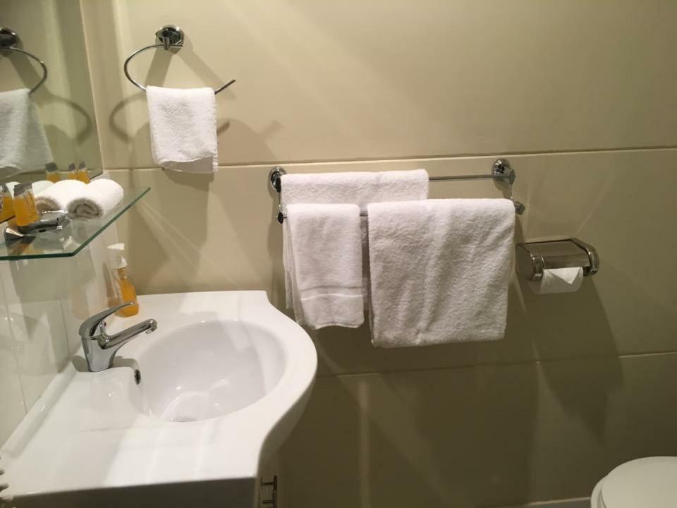Balranald Club Motel エクステリア 写真